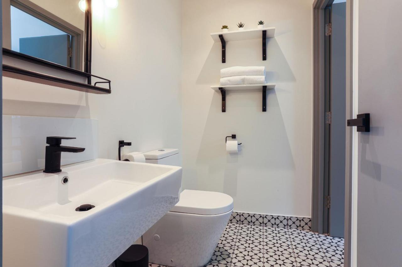 Goodstay Apartments By Urban Space バリー エクステリア 写真